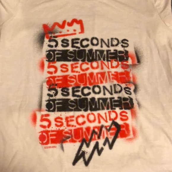 5 seconds of Summer(5sos) band t-shirt - Picture 1 of 3